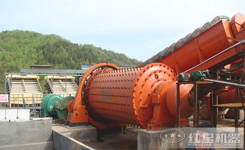 尾礦處理作業(yè)現場